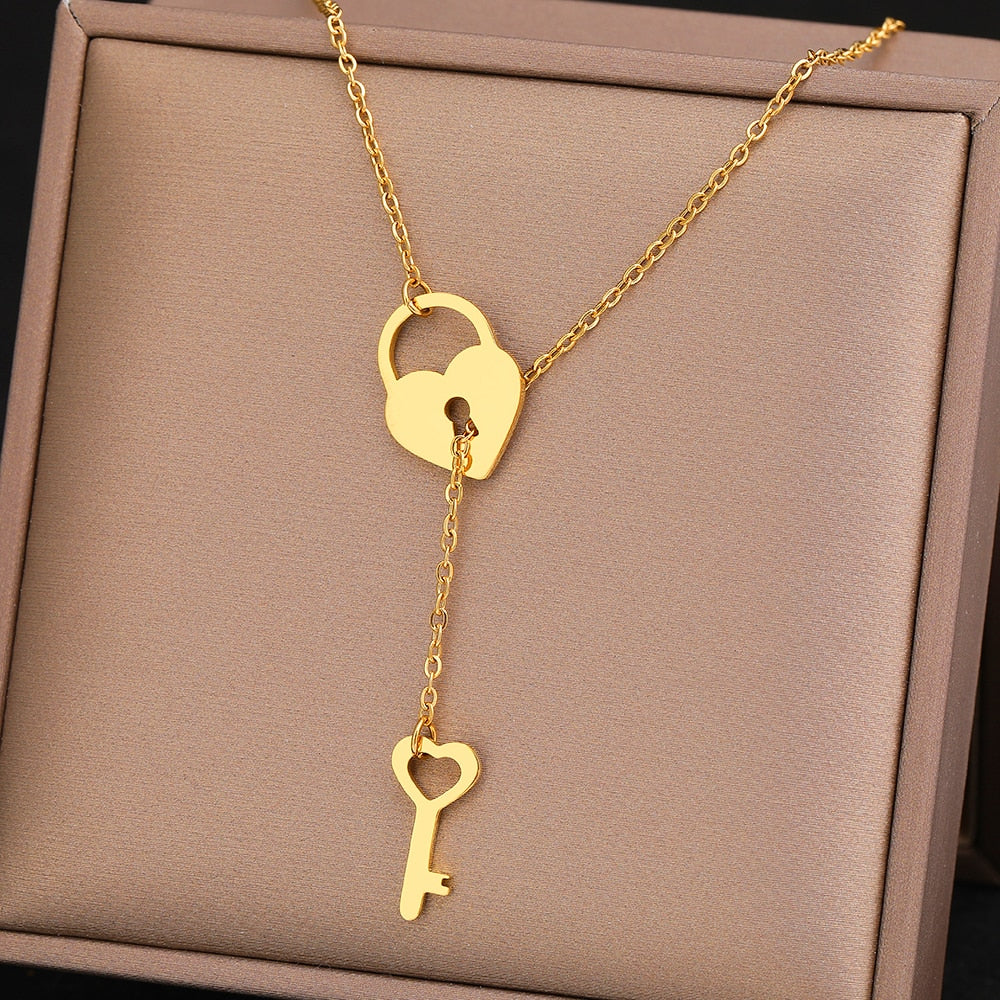 Colar Feminino Coração First