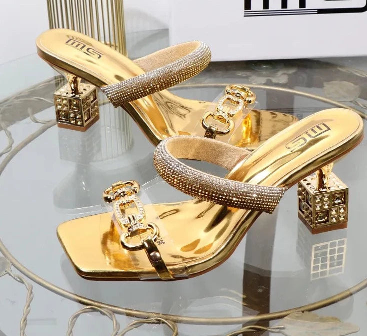 sandalia cristal, sandalia feminina, sandalia de salto, sandália feminina, sandalia salto grosso, sandalia salto bloco, sandalia salto baixo, sandálias femininas, sandalia prata salto grosso,