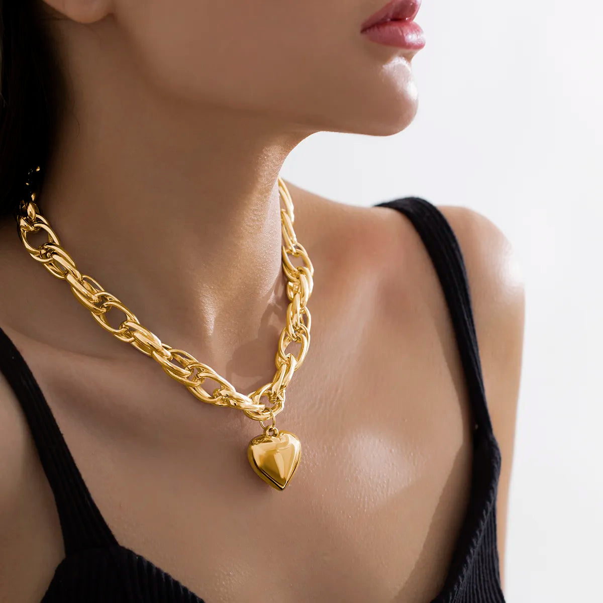 colar, colares, gargantilha, colar feminino, colar dourado, colar delicado, colar para mulher, corrente feminina,