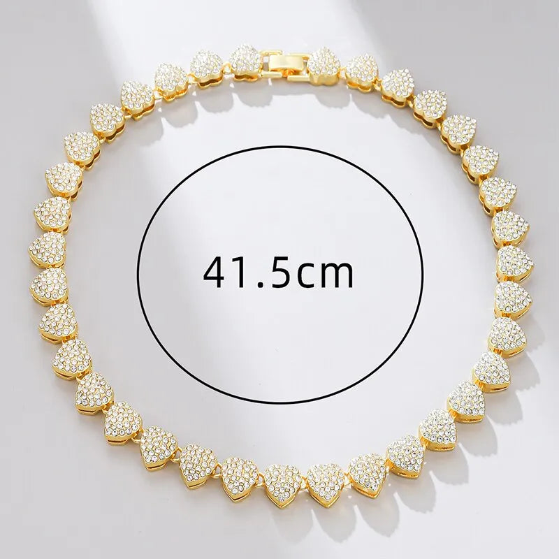 colar, colares, gargantilha, colar feminino, colar dourado, colar delicado, colar para mulher, corrente feminina,