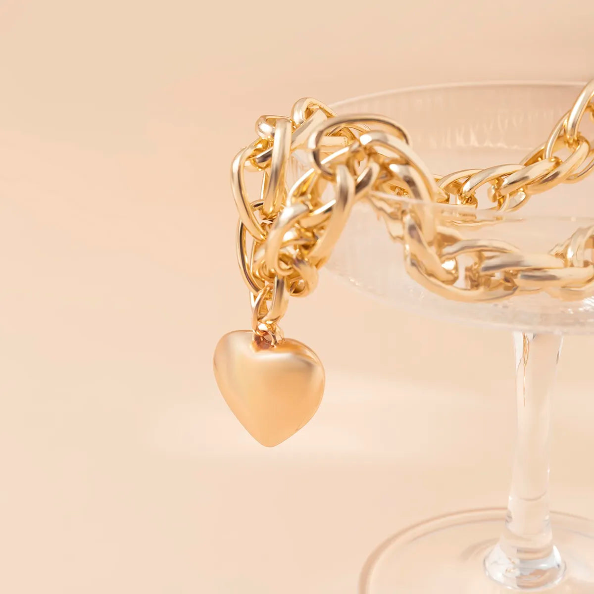 colar, colares, gargantilha, colar feminino, colar dourado, colar delicado, colar para mulher, corrente feminina,