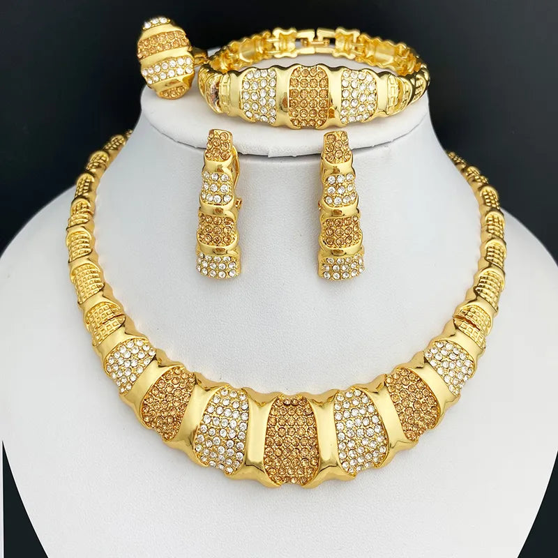colar, colares, gargantilha, colar feminino, colar dourado, colar delicado, colar para mulher, corrente feminina,