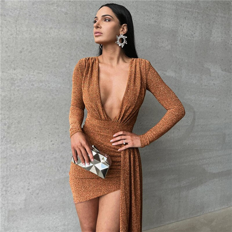 vestido, vestido com manga, vestido drapeado, vestidos de festa, vestido preto, vestido tubinho, vestido manga longa, vestido preto curto,