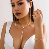 colar, colares, gargantilha, colar feminino, colar dourado, colar delicado, colar para mulher, corrente feminina,