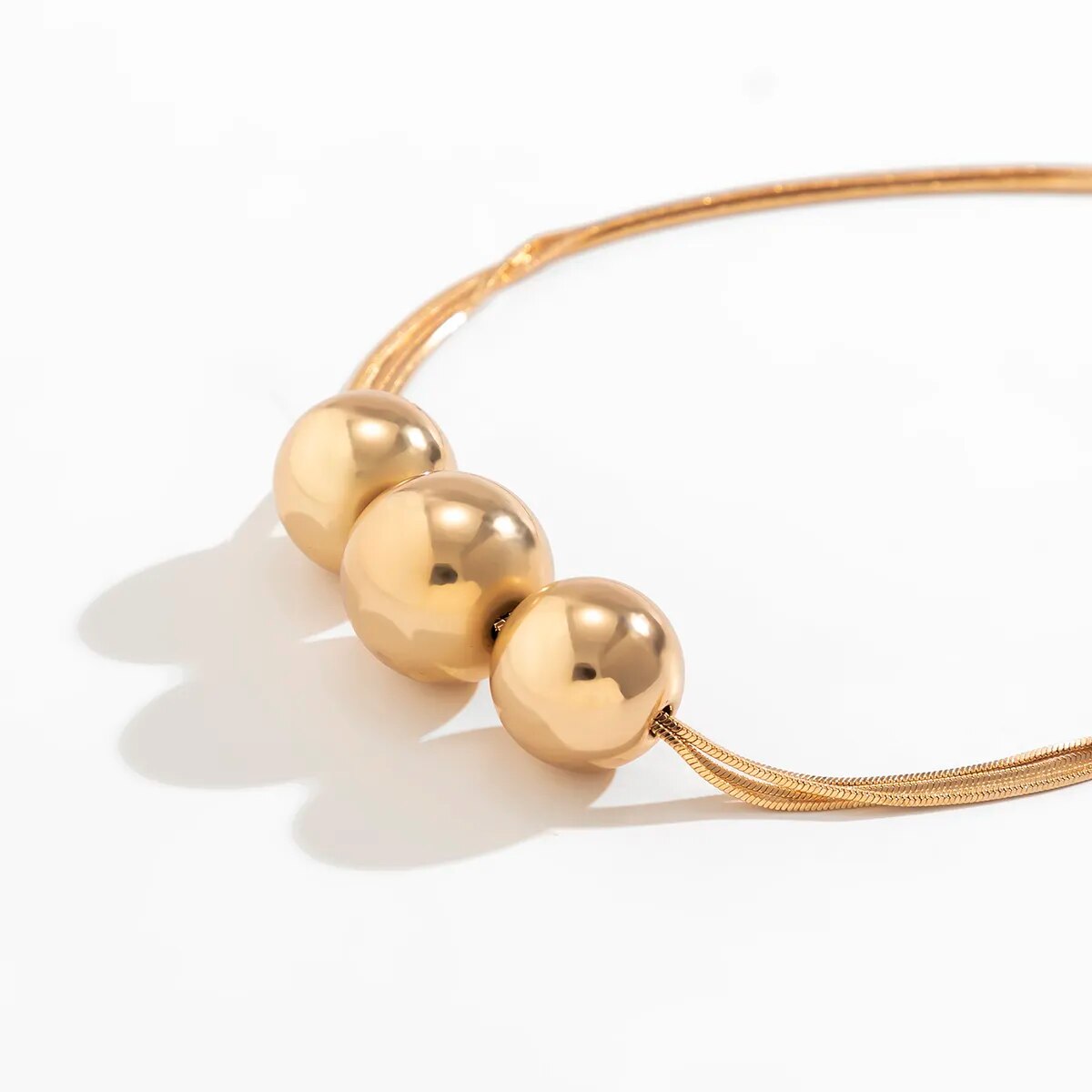 colar, colares, gargantilha, colar feminino, colar dourado, colar delicado, colar para mulher, corrente feminina,