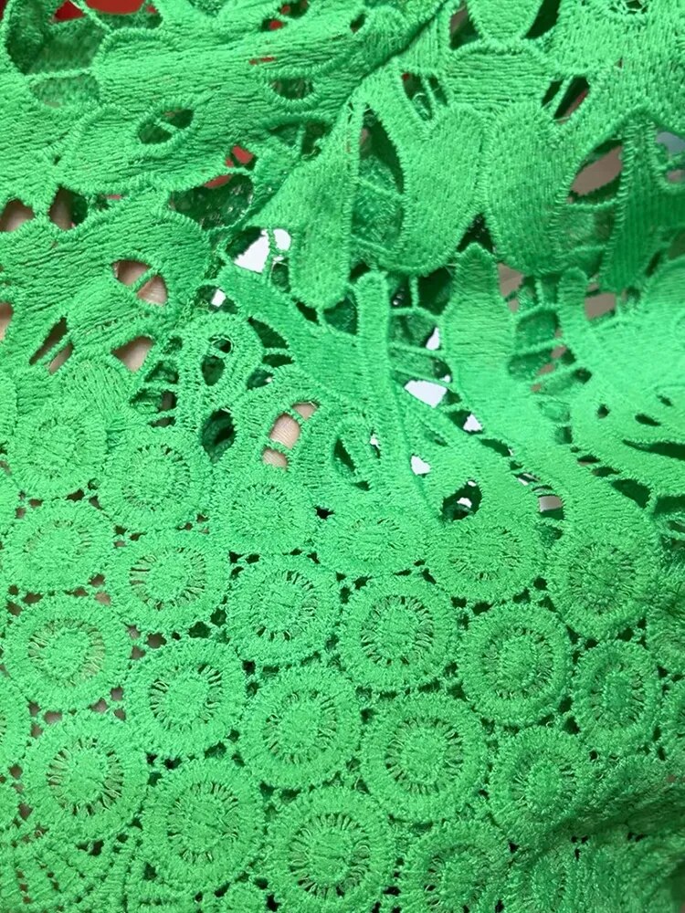 vestido, vestido de festa, vestido verde, vestido de renda, vestido longo, vestido midi, vestido para casamento, vestido verde esmeralda, vestido manga longa,