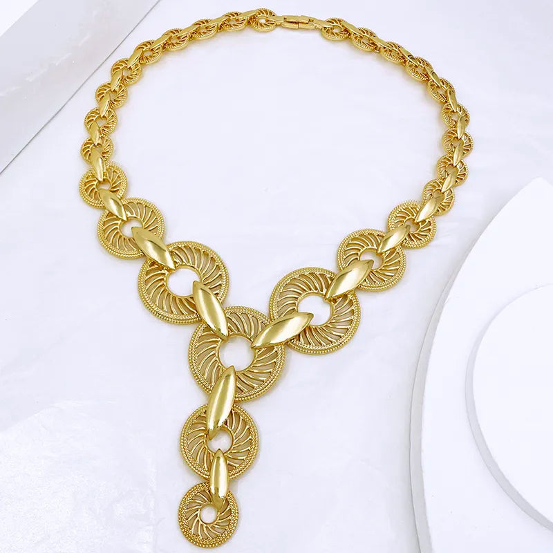 colar, colares, gargantilha, colar feminino, colar dourado, colar delicado, colar para mulher, corrente feminina,
