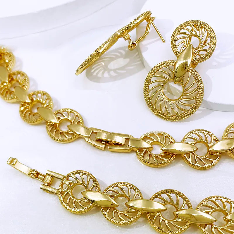 colar, colares, gargantilha, colar feminino, colar dourado, colar delicado, colar para mulher, corrente feminina,