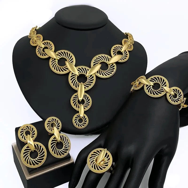 colar, colares, gargantilha, colar feminino, colar dourado, colar delicado, colar para mulher, corrente feminina,