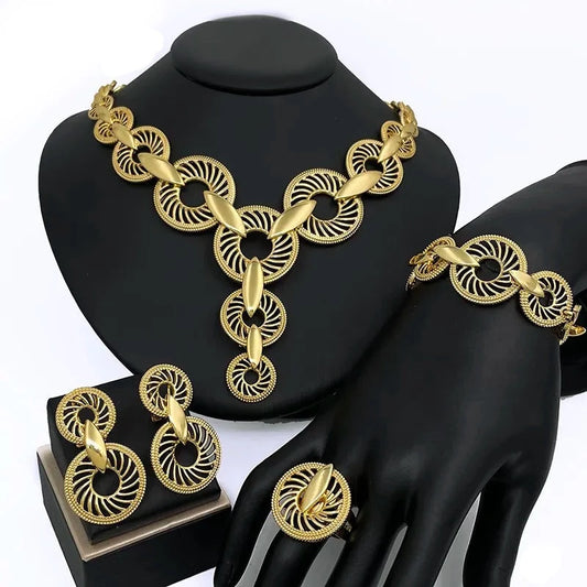 colar, colares, gargantilha, colar feminino, colar dourado, colar delicado, colar para mulher, corrente feminina,